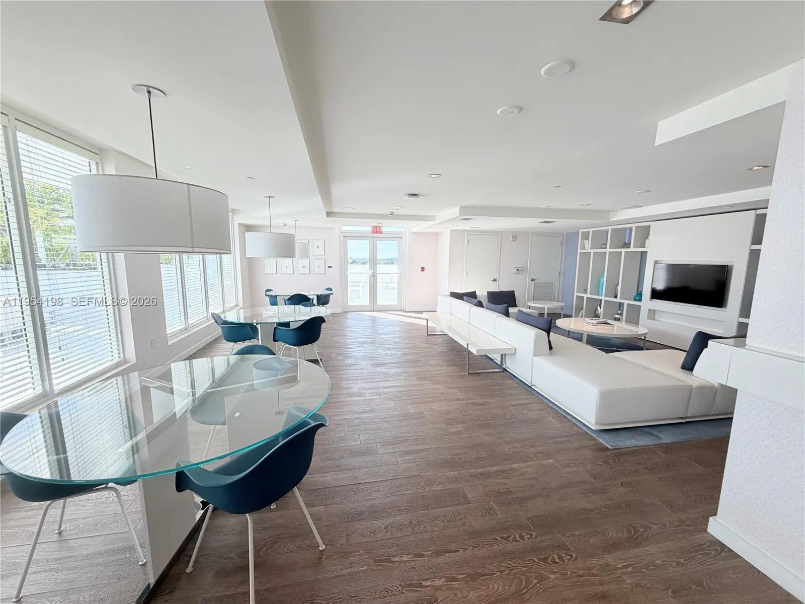 4250 Biscayne Blvd 1014, Miami, Florida 33137, Miami, Florida 33137, 1 Bedroom Bedrooms, ,1 BathroomBathrooms,Residential,For Sale,4250 Biscayne Blvd 1014, Miami, Florida 33137,A11954198
