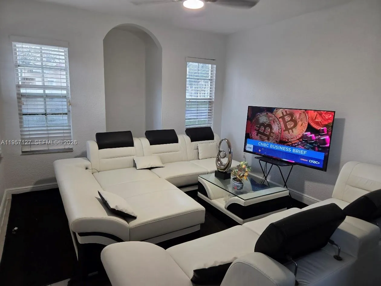 North Lauderdale, Florida 33068, 3 Bedrooms Bedrooms, ,2 BathroomsBathrooms,Residential,For Sale,A11957127