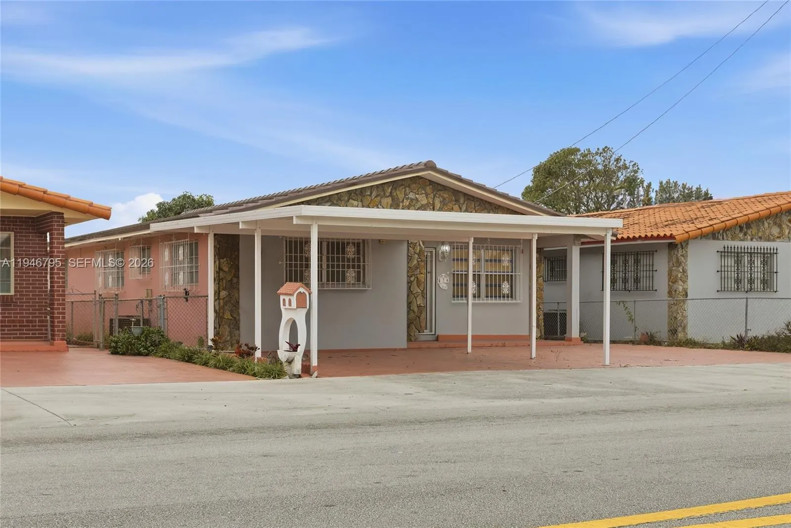 836 W 37th St, Hialeah, Florida 33012, Hialeah, Florida 33012, 3 Bedrooms Bedrooms, ,2 BathroomsBathrooms,Residential,For Sale,836 W 37th St, Hialeah, Florida 33012,A11946795