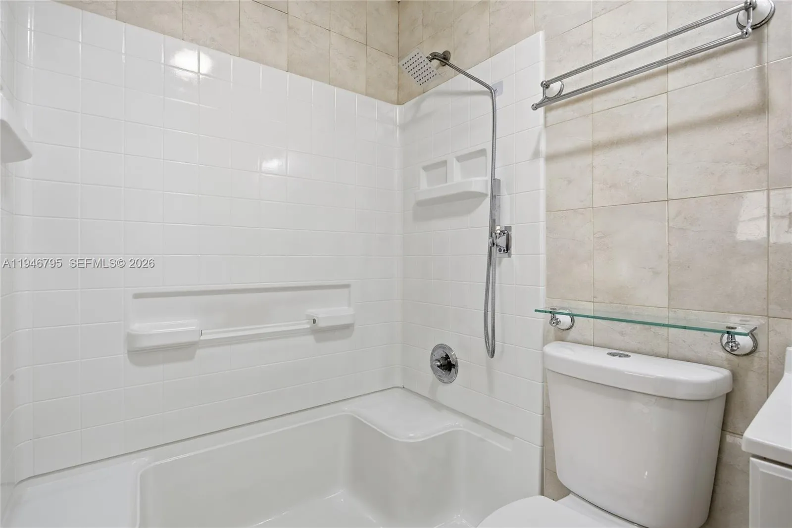 836 W 37th St, Hialeah, Florida 33012, Hialeah, Florida 33012, 3 Bedrooms Bedrooms, ,2 BathroomsBathrooms,Residential,For Sale,836 W 37th St, Hialeah, Florida 33012,A11946795