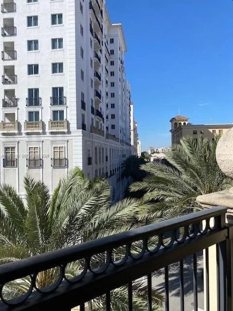 55 Merrick Way 552, Coral Gables, Florida 33134, Coral Gables, Florida 33134, 2 Bedrooms Bedrooms, ,2 BathroomsBathrooms,Residential Lease,For Rent,55 Merrick Way 552, Coral Gables, Florida 33134,A11957156
