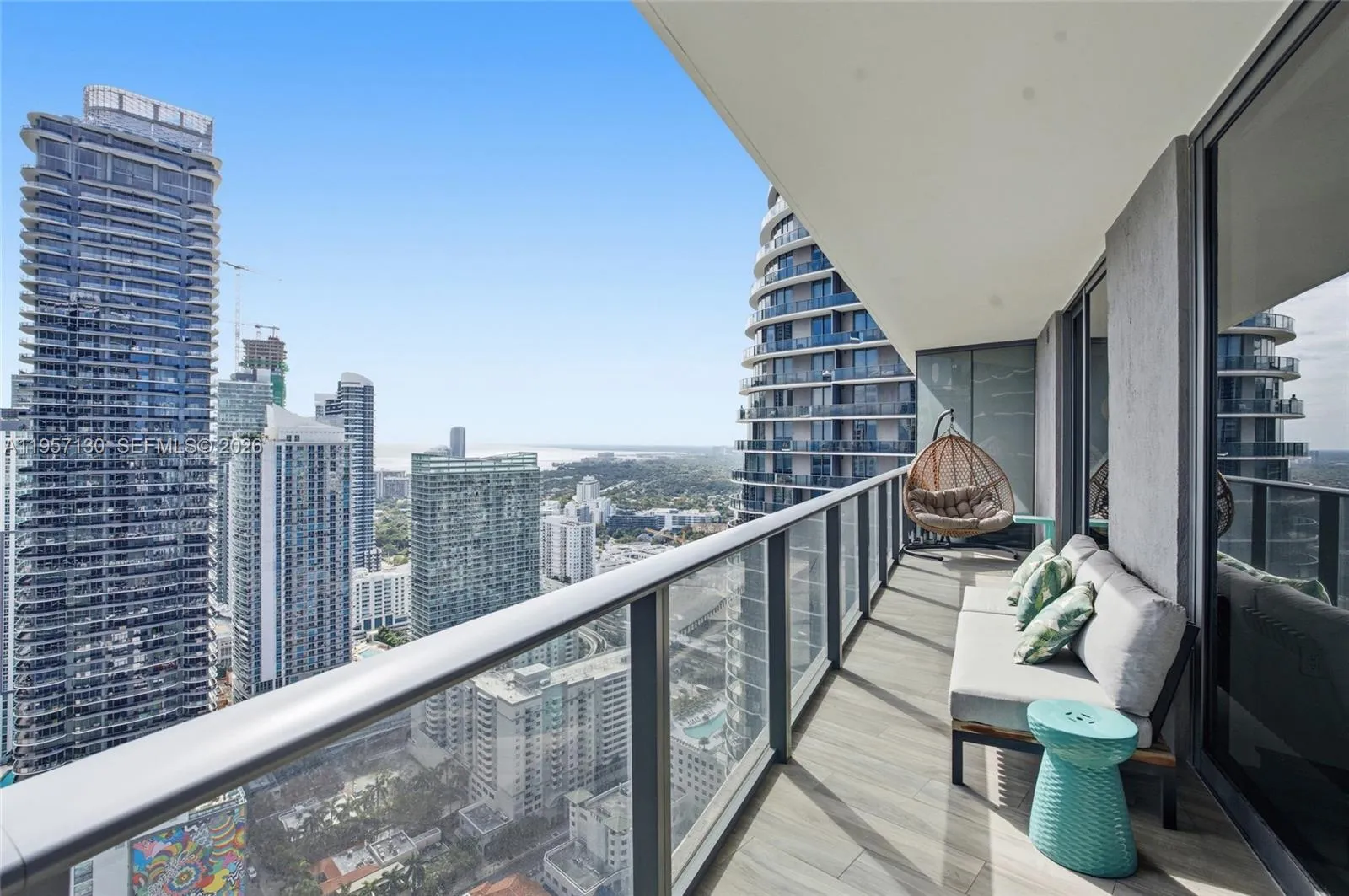 801 S Miami Ave 4202, Miami, Florida 33130, Miami, Florida 33130, 2 Bedrooms Bedrooms, ,2 BathroomsBathrooms,Residential Lease,For Rent,801 S Miami Ave 4202, Miami, Florida 33130,A11957130
