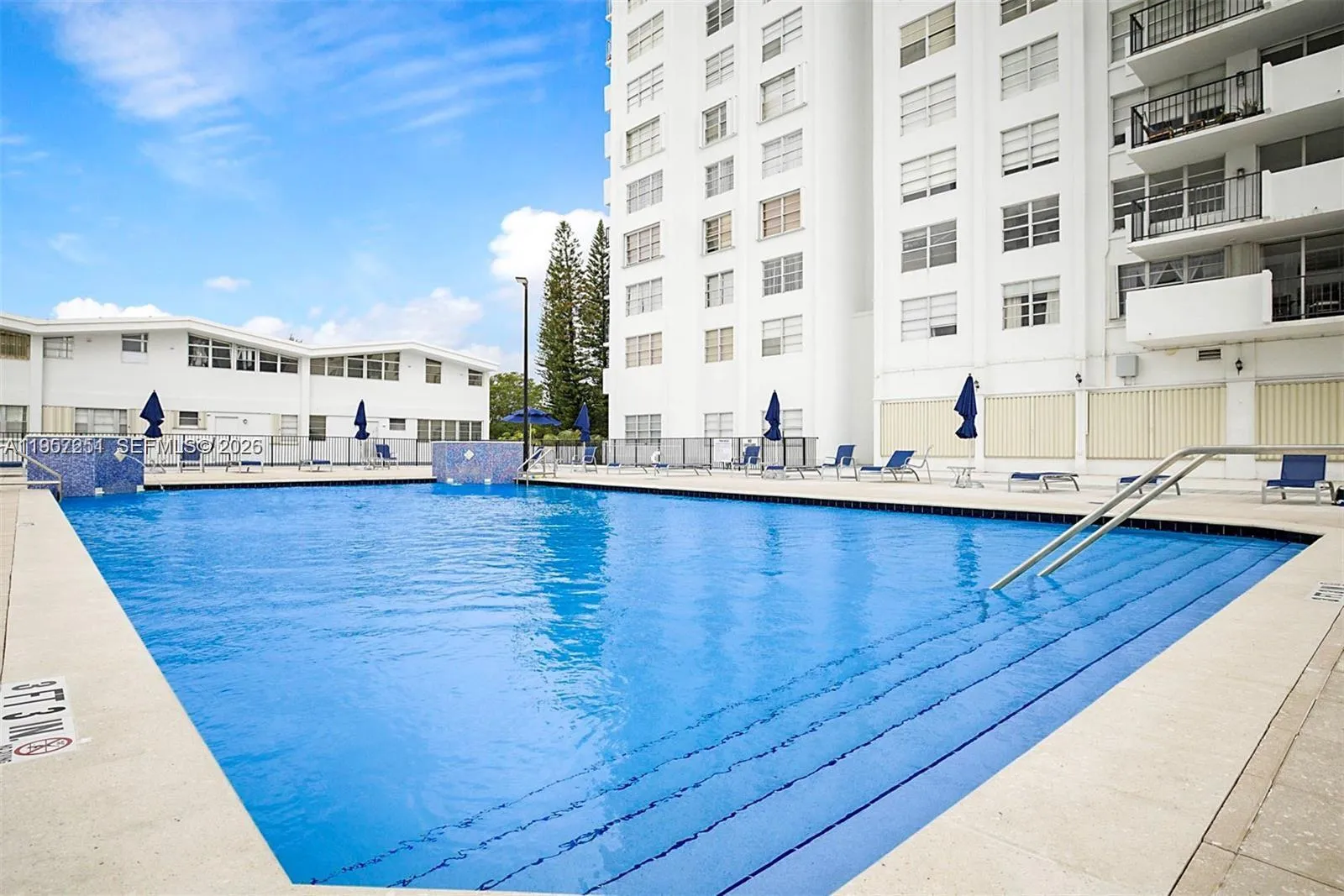 2750 Ne 183rd St 1801, Aventura, Florida 33160, Aventura, Florida 33160, 1 Bedroom Bedrooms, ,1 BathroomBathrooms,Residential,For Sale,2750 Ne 183rd St 1801, Aventura, Florida 33160,A11957251