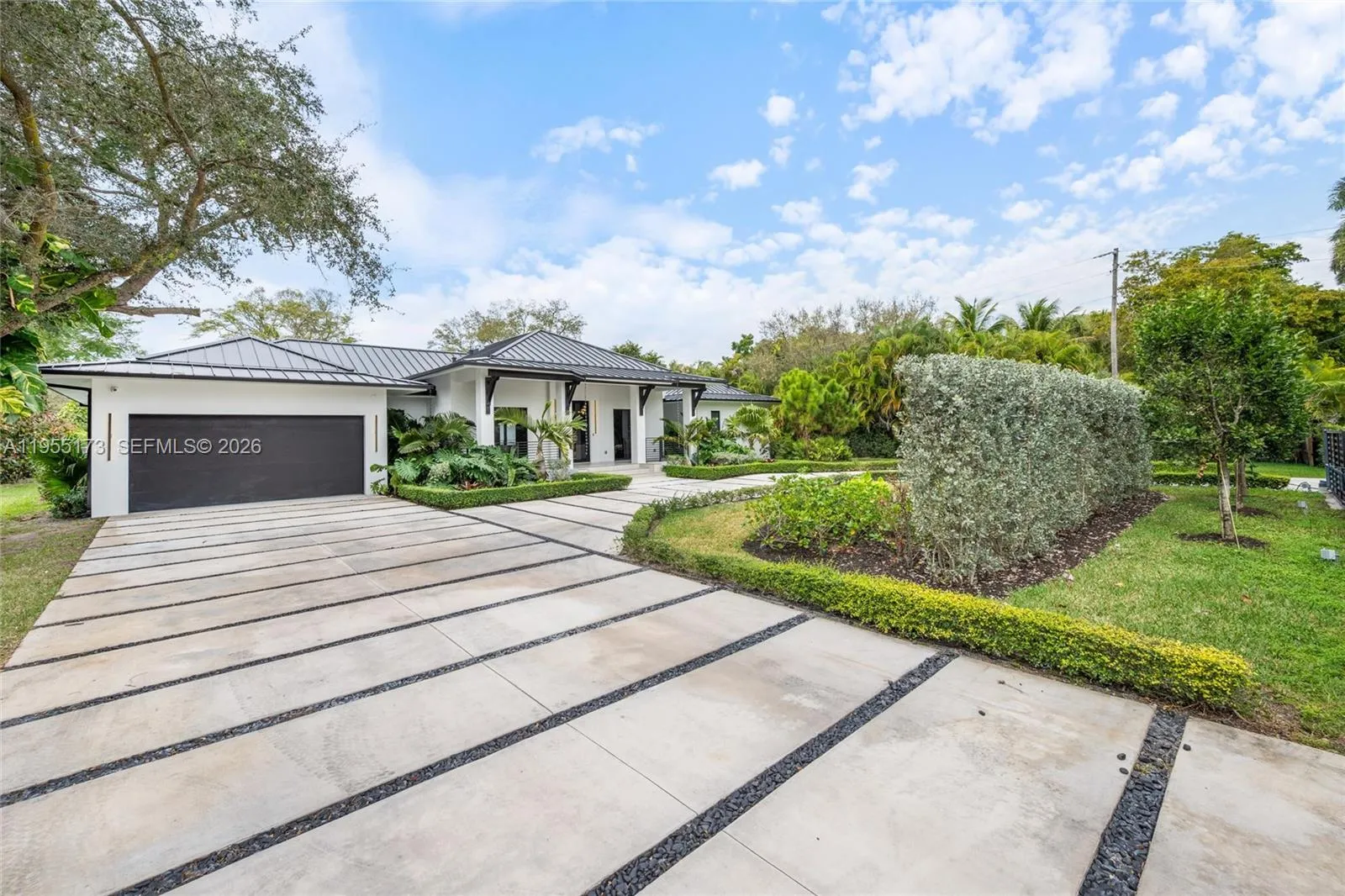11600 Sw 77th Ave, Pinecrest, Florida 33156, Pinecrest, Florida 33156, 5 Bedrooms Bedrooms, ,6 BathroomsBathrooms,Residential,For Sale,11600 Sw 77th Ave, Pinecrest, Florida 33156,A11955173