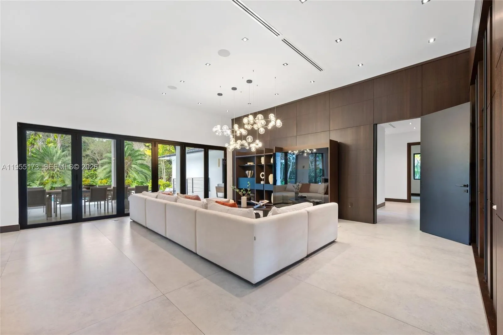 11600 Sw 77th Ave, Pinecrest, Florida 33156, Pinecrest, Florida 33156, 5 Bedrooms Bedrooms, ,6 BathroomsBathrooms,Residential,For Sale,11600 Sw 77th Ave, Pinecrest, Florida 33156,A11955173