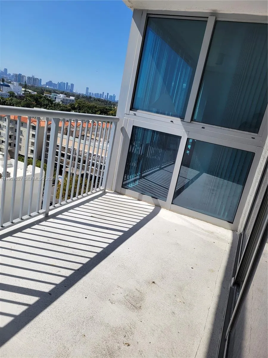 2655 Collins Ave 1106, Miami Beach, Florida 33140, Miami Beach, Florida 33140, 1 Bedroom Bedrooms, ,1 BathroomBathrooms,Residential,For Sale,2655 Collins Ave 1106, Miami Beach, Florida 33140,A11957027