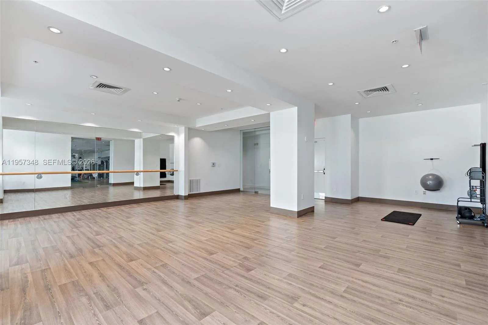 3301 Ne 1st Ave H2215, Miami, Florida 33137, Miami, Florida 33137, 2 Bedrooms Bedrooms, ,2 BathroomsBathrooms,Residential,For Sale,3301 Ne 1st Ave H2215, Miami, Florida 33137,A11957348