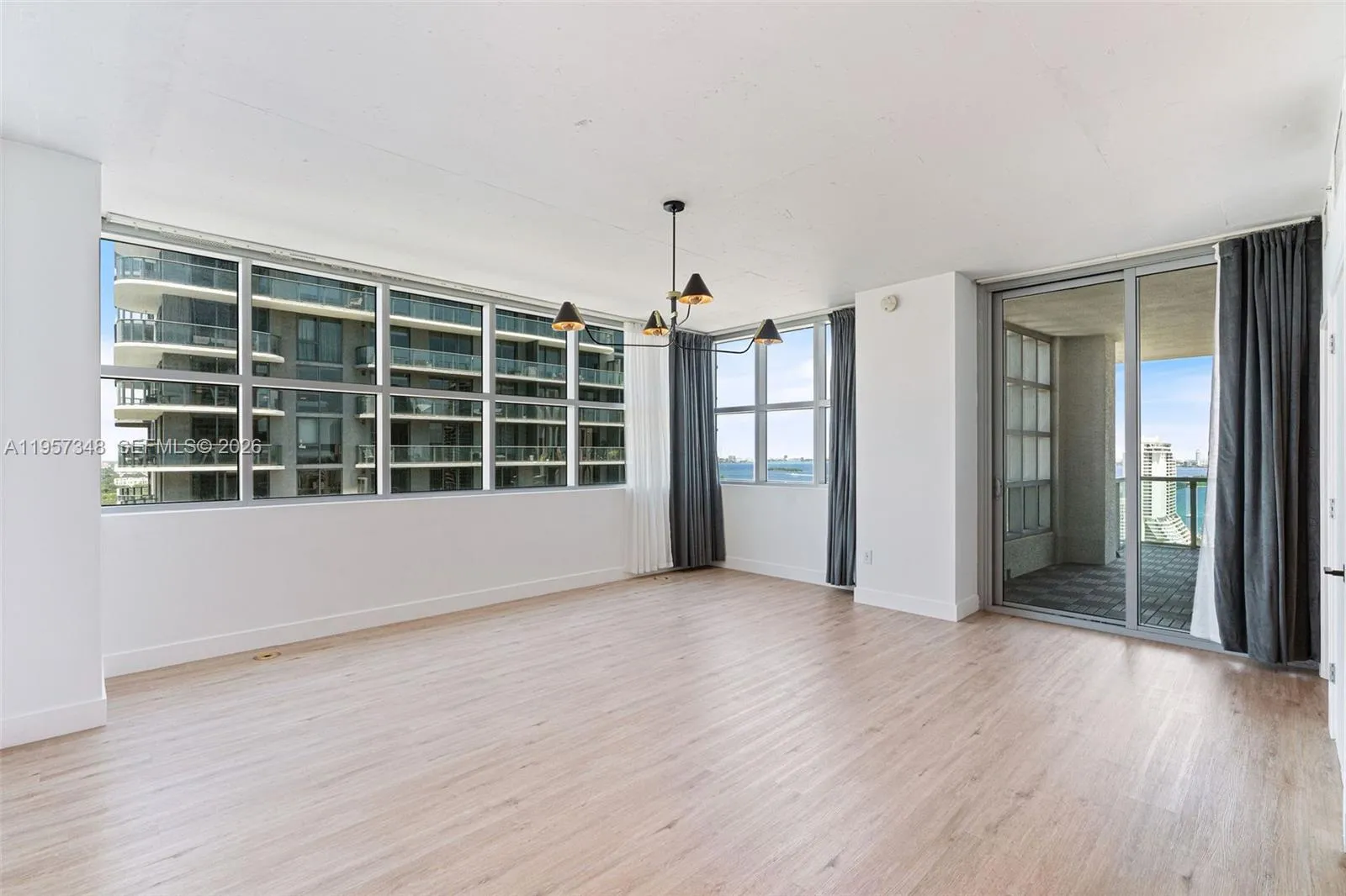 3301 Ne 1st Ave H2215, Miami, Florida 33137, Miami, Florida 33137, 2 Bedrooms Bedrooms, ,2 BathroomsBathrooms,Residential,For Sale,3301 Ne 1st Ave H2215, Miami, Florida 33137,A11957348