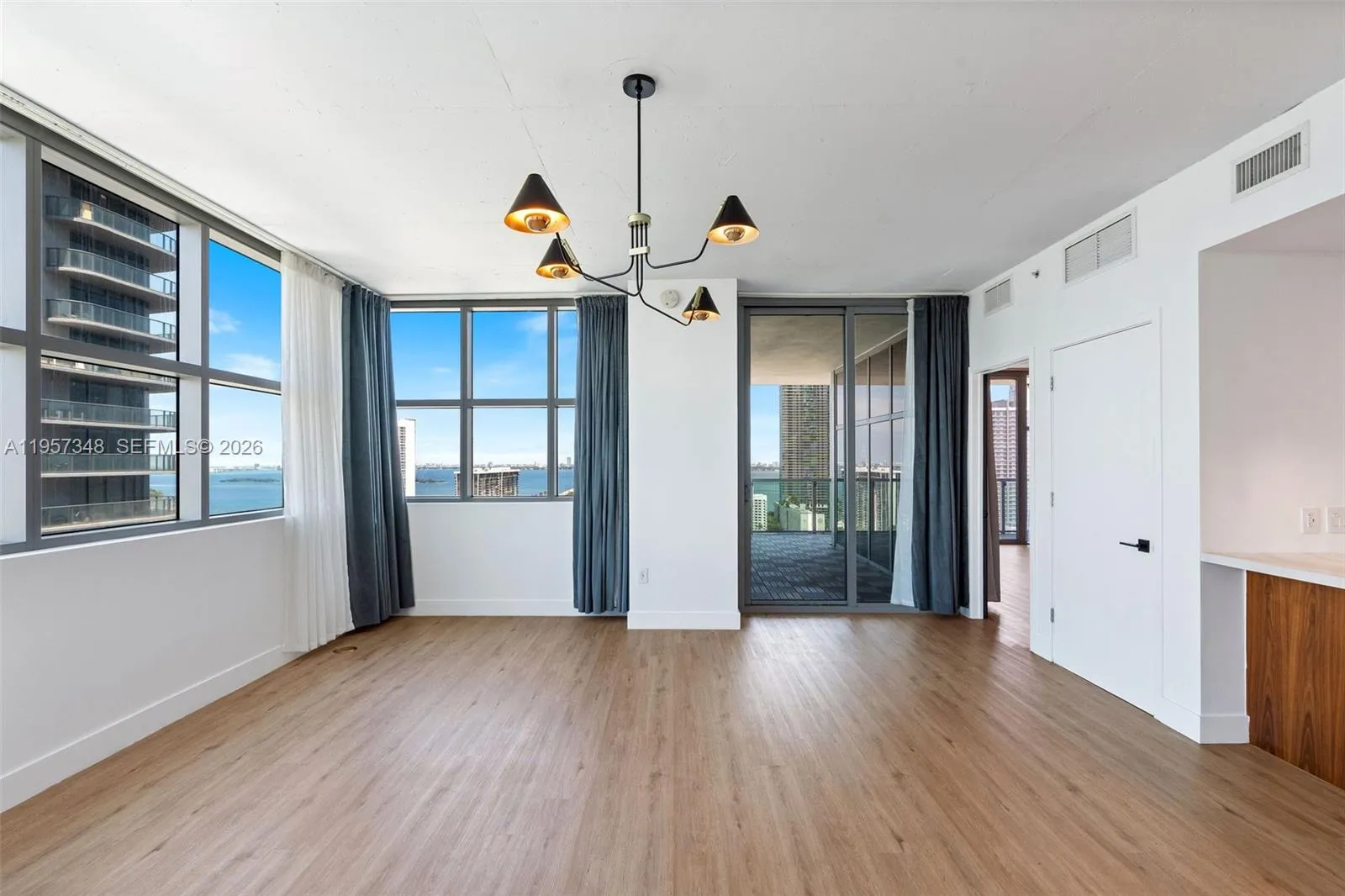 3301 Ne 1st Ave H2215, Miami, Florida 33137, Miami, Florida 33137, 2 Bedrooms Bedrooms, ,2 BathroomsBathrooms,Residential,For Sale,3301 Ne 1st Ave H2215, Miami, Florida 33137,A11957348