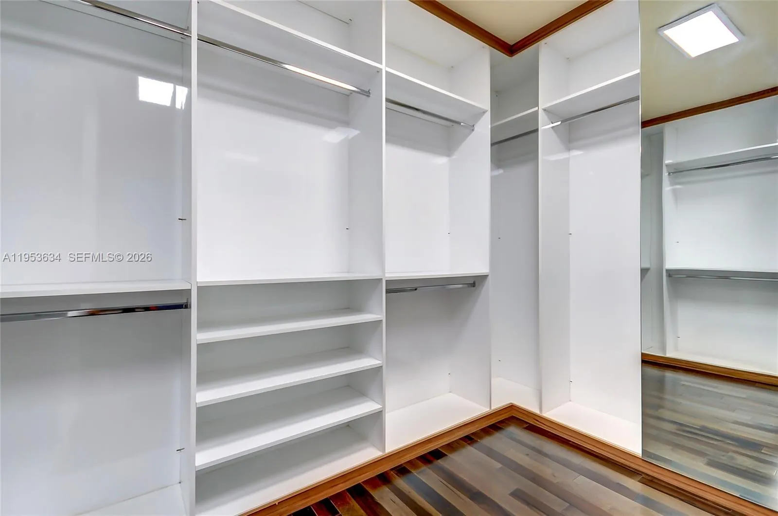 9815 Nw 86th Ter, Doral, Florida 33178, Doral, Florida 33178, 4 Bedrooms Bedrooms, ,5 BathroomsBathrooms,Residential,For Sale,9815 Nw 86th Ter, Doral, Florida 33178,A11953634