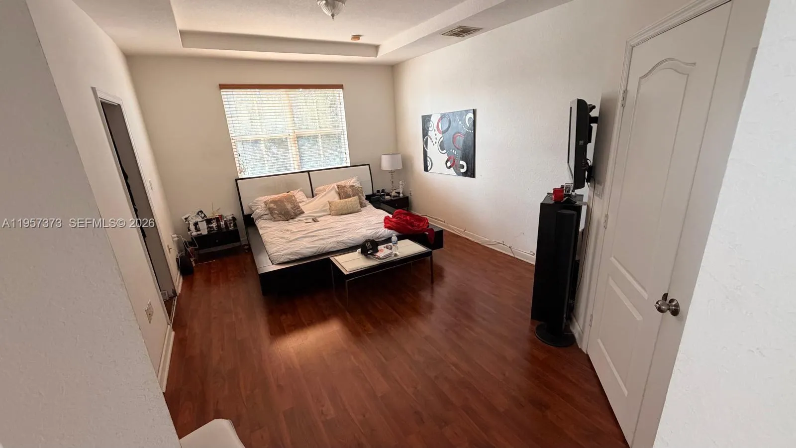 7586 Nw 113th Path, Doral, Florida 33178, Doral, Florida 33178, 5 Bedrooms Bedrooms, ,4 BathroomsBathrooms,Residential,For Sale,7586 Nw 113th Path, Doral, Florida 33178,A11957373