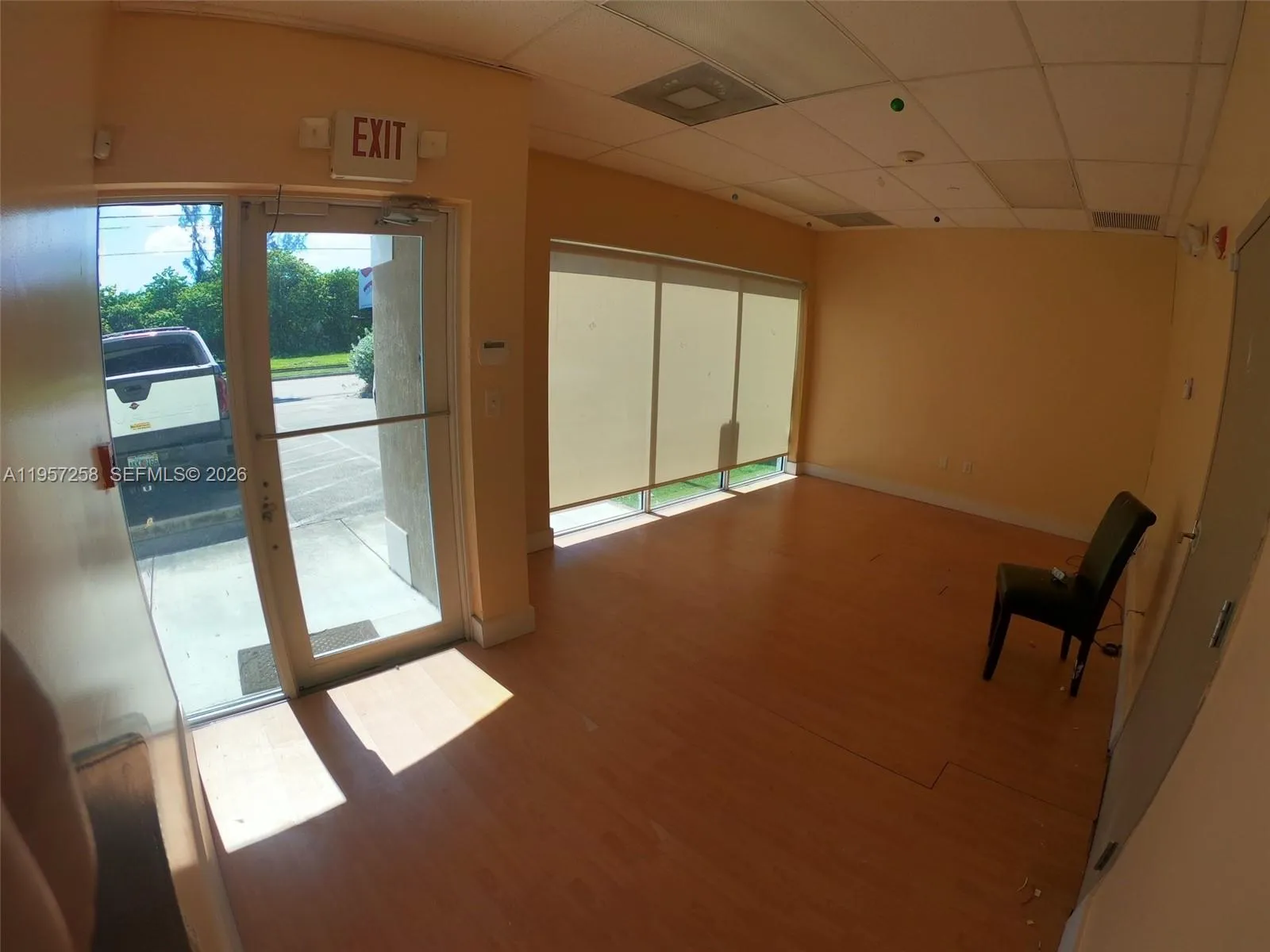 10801 Nw 14th St 102, Sweetwater, Florida 33172, Sweetwater, Florida 33172, ,Commercial Lease,For Rent,10801 Nw 14th St 102, Sweetwater, Florida 33172,A11957258