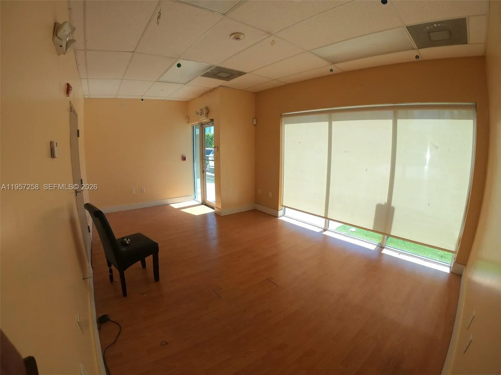 10801 Nw 14th St 102, Sweetwater, Florida 33172, Sweetwater, Florida 33172, ,Commercial Lease,For Rent,10801 Nw 14th St 102, Sweetwater, Florida 33172,A11957258