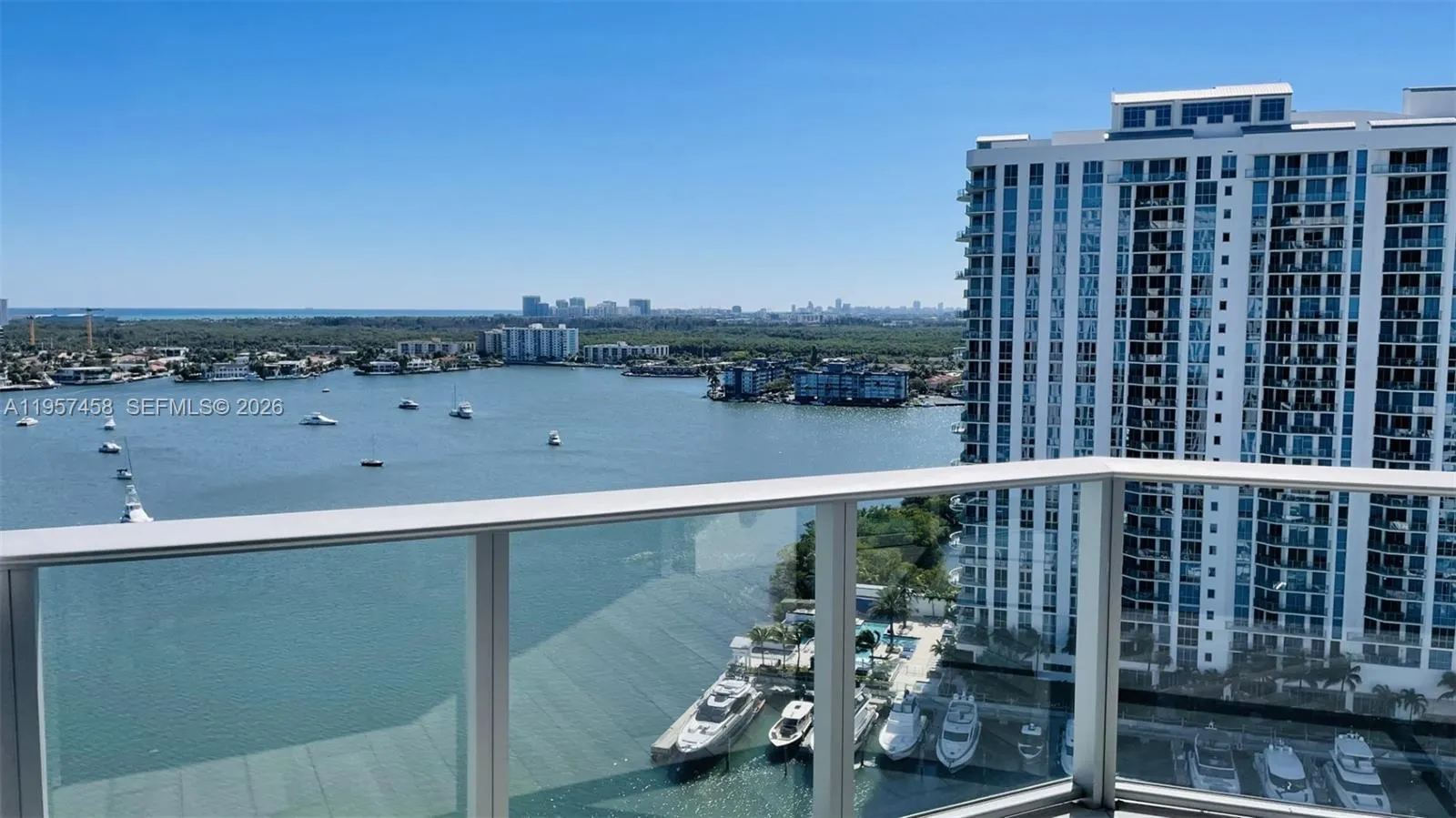 17301 Biscayne Blvd 1907, North Miami Beach, Flori, North Miami Beach, Florida 33160, 2 Bedrooms Bedrooms, ,2 BathroomsBathrooms,Residential Lease,For Rent,17301 Biscayne Blvd 1907, North Miami Beach, Flori,A11957458
