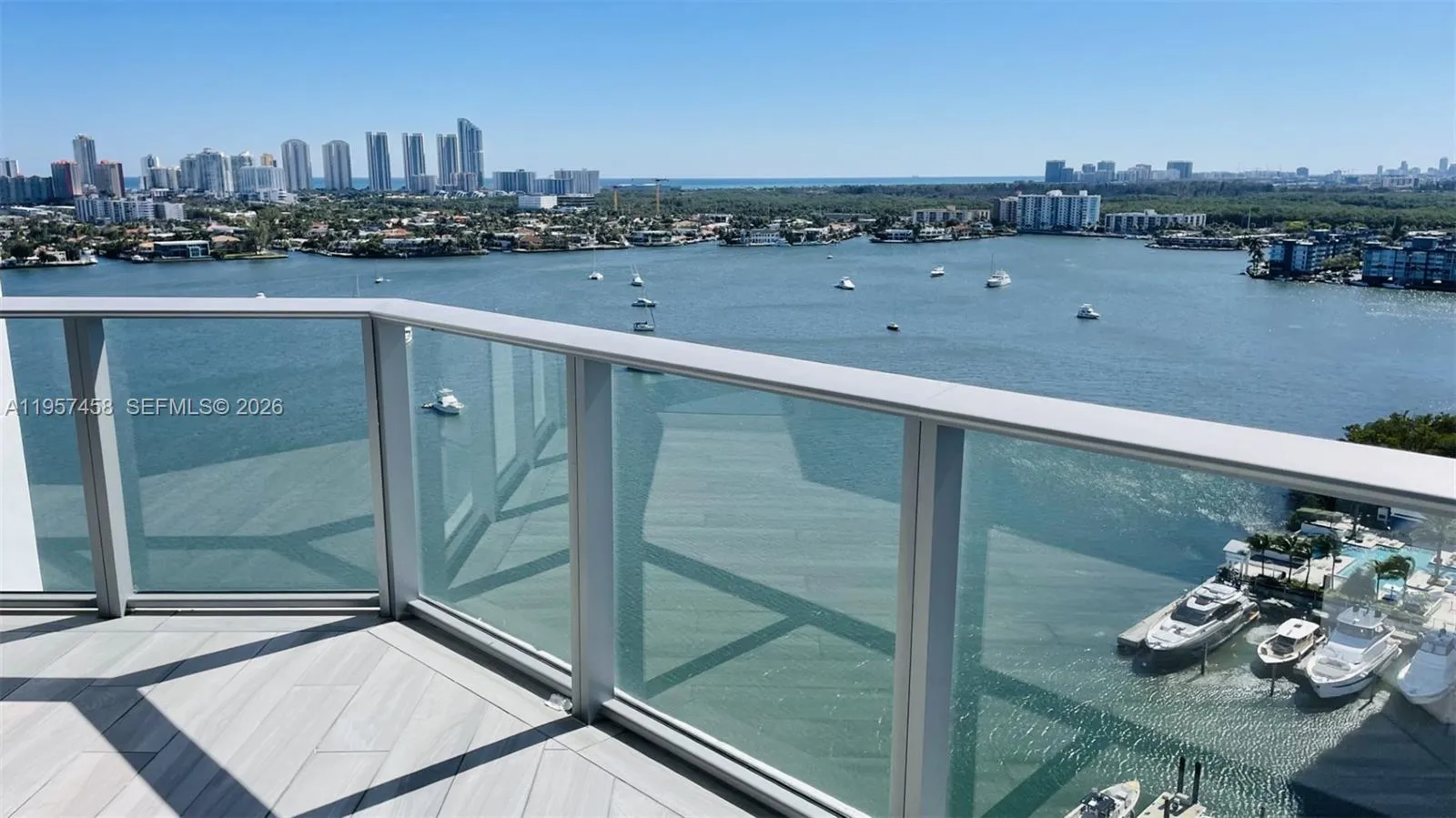 17301 Biscayne Blvd 1907, North Miami Beach, Flori, North Miami Beach, Florida 33160, 2 Bedrooms Bedrooms, ,2 BathroomsBathrooms,Residential Lease,For Rent,17301 Biscayne Blvd 1907, North Miami Beach, Flori,A11957458