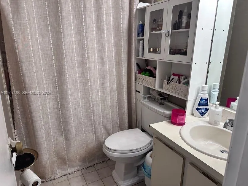 2480 W 67th Pl 23-12, Hialeah, Florida 33016, Hialeah, Florida 33016, 2 Bedrooms Bedrooms, ,2 BathroomsBathrooms,Residential,For Sale,2480 W 67th Pl 23-12, Hialeah, Florida 33016,A11957464