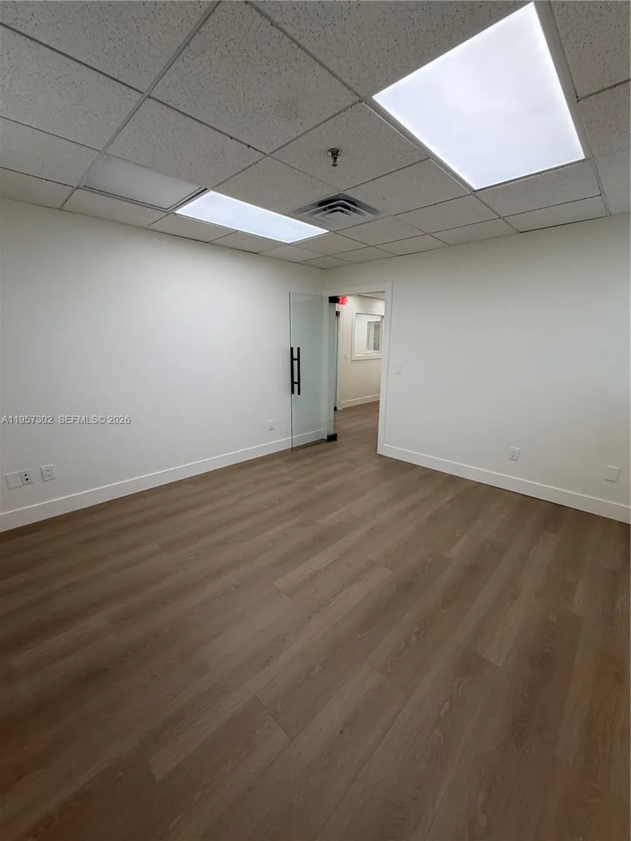 770 Ponce De Leon Blvd 303, Coral Gables, Florida, Coral Gables, Florida 33134, ,Commercial Lease,For Rent,770 Ponce De Leon Blvd 303, Coral Gables, Florida ,A11957302