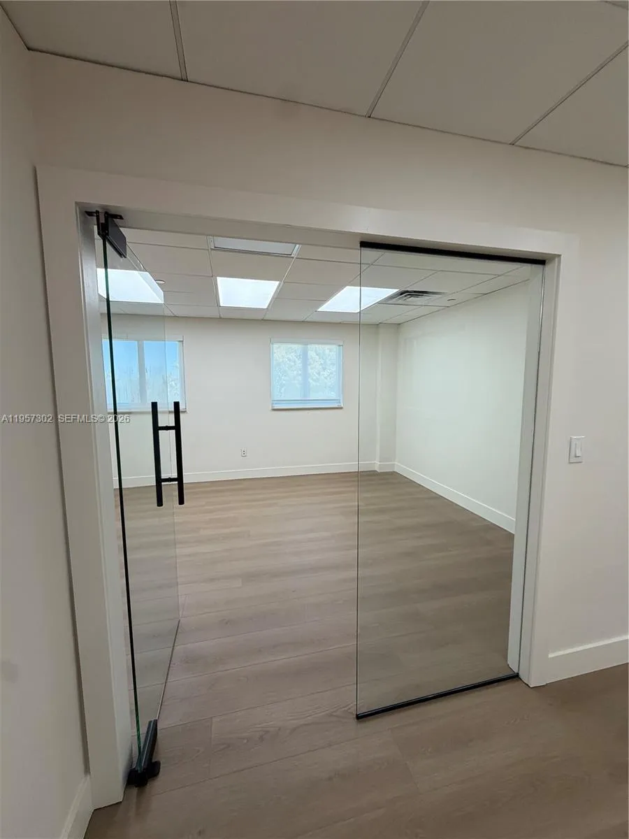 770 Ponce De Leon Blvd 303, Coral Gables, Florida, Coral Gables, Florida 33134, ,Commercial Lease,For Rent,770 Ponce De Leon Blvd 303, Coral Gables, Florida ,A11957302
