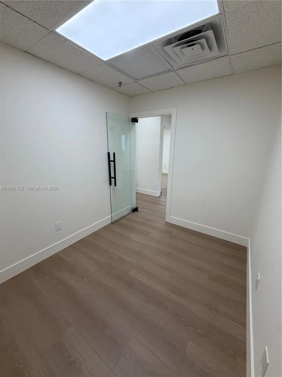 770 Ponce De Leon Blvd 303, Coral Gables, Florida, Coral Gables, Florida 33134, ,Commercial Lease,For Rent,770 Ponce De Leon Blvd 303, Coral Gables, Florida ,A11957302