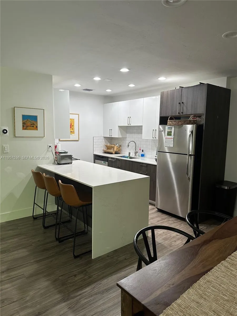 Miami, Florida 33156, 2 Bedrooms Bedrooms, ,2 BathroomsBathrooms,Residential Lease,For Rent,A11957536