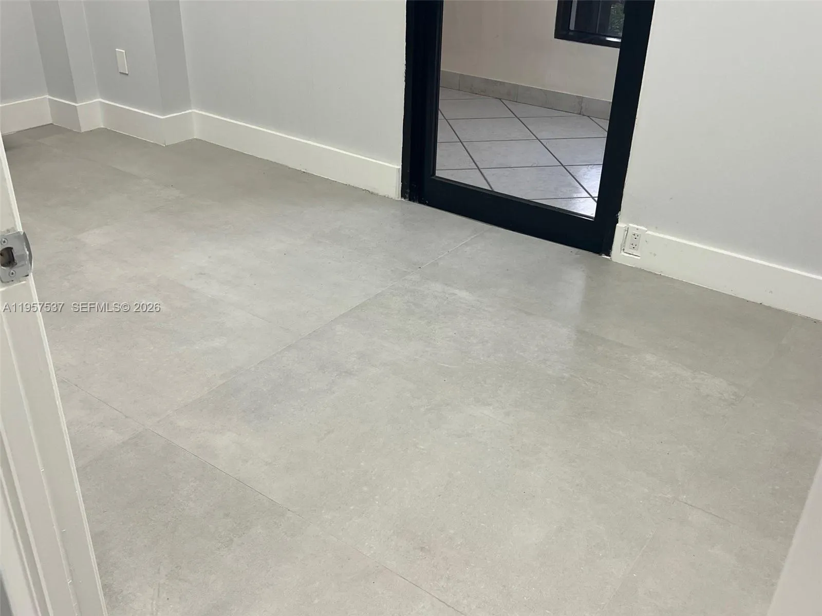 520 Brickell Key Dr O303, Miami, Florida 33131, Miami, Florida 33131, ,Commercial Lease,For Rent,520 Brickell Key Dr O303, Miami, Florida 33131,A11957537