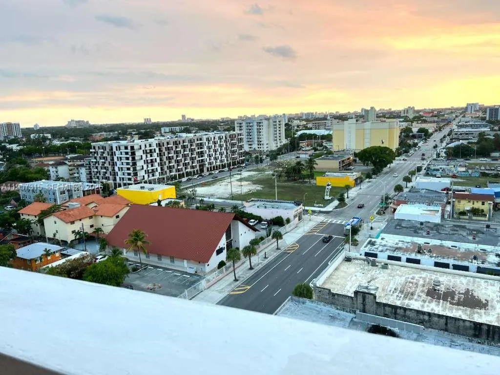 36 Nw 6th Ave Ts-1, Miami, Florida 33128, Miami, Florida 33128, 2 Bedrooms Bedrooms, ,2 BathroomsBathrooms,Residential,For Sale,36 Nw 6th Ave Ts-1, Miami, Florida 33128,A11957315