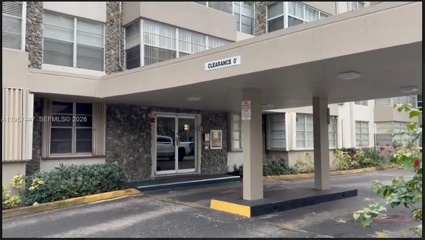 6600 Cypress Rd 203, Plantation, Florida 33317, Plantation, Florida 33317, 1 Bedroom Bedrooms, ,1 BathroomBathrooms,Residential,For Sale,6600 Cypress Rd 203, Plantation, Florida 33317,A11957447