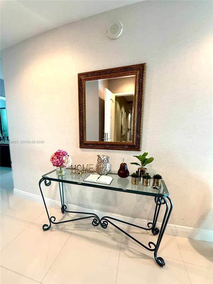 7928 East Dr 905, North Bay Village, Florida 33141, North Bay Village, Florida 33141, 2 Bedrooms Bedrooms, ,3 BathroomsBathrooms,Residential,For Sale,7928 East Dr 905, North Bay Village, Florida 33141,A11949955