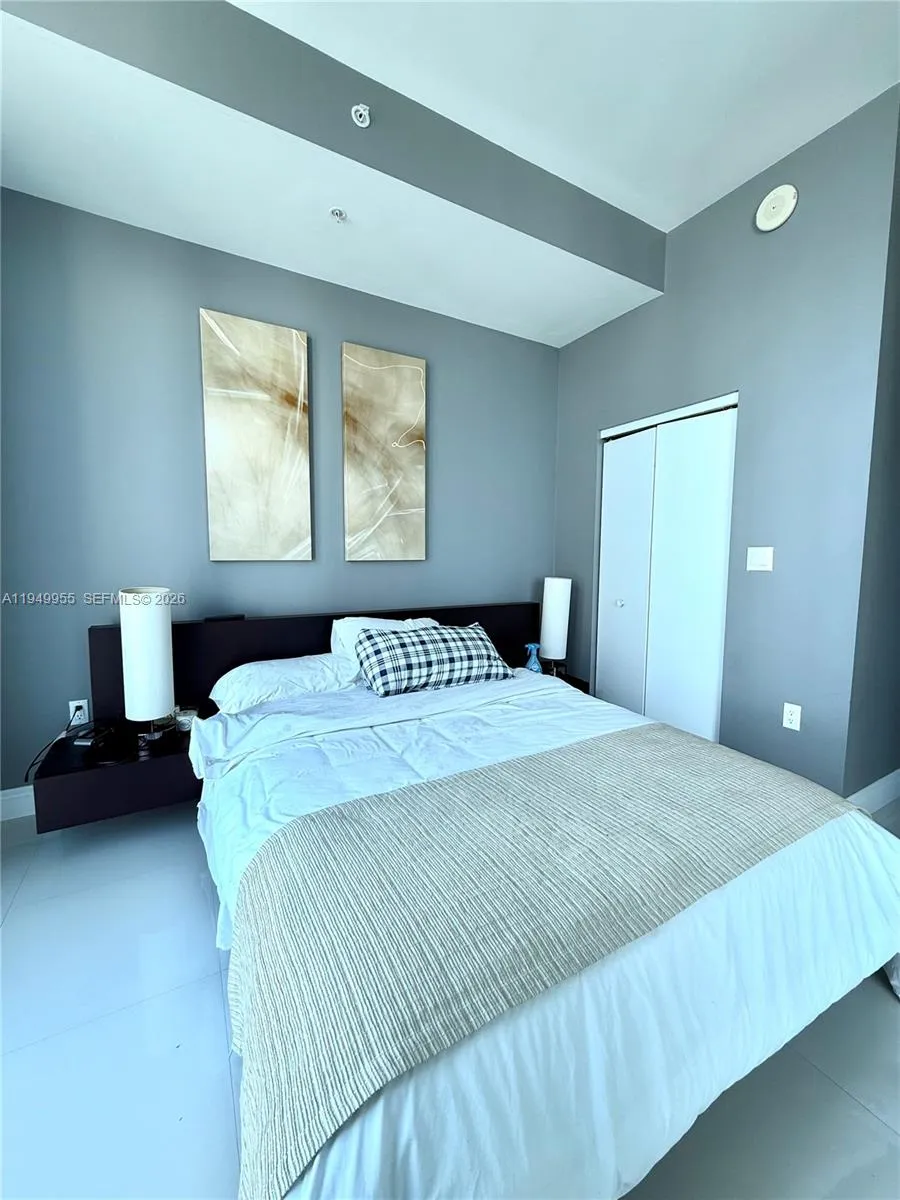 7928 East Dr 905, North Bay Village, Florida 33141, North Bay Village, Florida 33141, 2 Bedrooms Bedrooms, ,3 BathroomsBathrooms,Residential,For Sale,7928 East Dr 905, North Bay Village, Florida 33141,A11949955