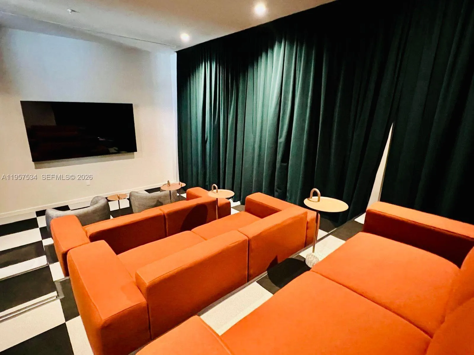 11 Ne 6th St. 902, Miami, Florida 33132, Miami, Florida 33132, ,1 BathroomBathrooms,Residential,For Sale,11 Ne 6th St. 902, Miami, Florida 33132,A11957534