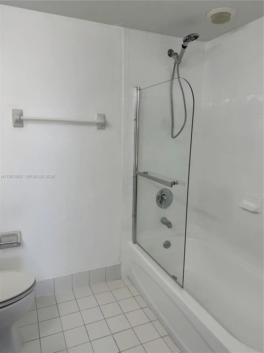 36 Nw 6th Ave 601, Miami, Florida 33128, Miami, Florida 33128, 2 Bedrooms Bedrooms, ,2 BathroomsBathrooms,Residential,For Sale,36 Nw 6th Ave 601, Miami, Florida 33128,A11957662