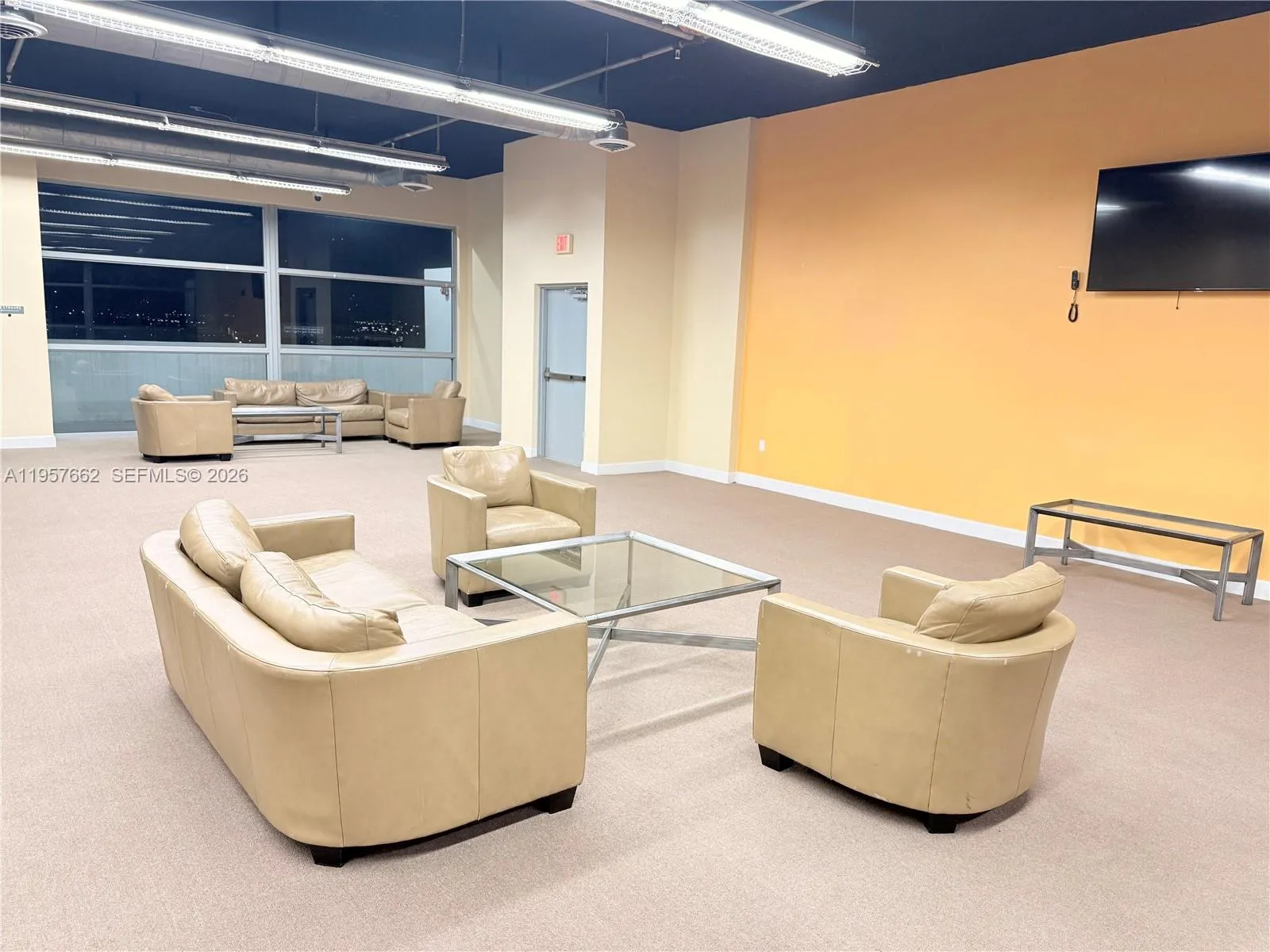 36 Nw 6th Ave 601, Miami, Florida 33128, Miami, Florida 33128, 2 Bedrooms Bedrooms, ,2 BathroomsBathrooms,Residential,For Sale,36 Nw 6th Ave 601, Miami, Florida 33128,A11957662