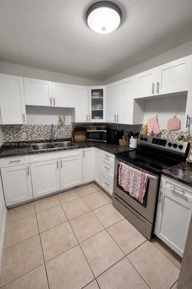 9459 Sw 76th St R8, Miami, Florida 33173, Miami, Florida 33173, 2 Bedrooms Bedrooms, ,2 BathroomsBathrooms,Residential Lease,For Rent,9459 Sw 76th St R8, Miami, Florida 33173,A11957615 9459 Sw 76th St R8, Miami, Florida 33173, Miami, Florida 33173, 2 Bedrooms Bedrooms, ,2 BathroomsBathrooms,Residential Lease,For Rent,9459 Sw 76th St R8, Miami, Florida 33173,A11957615