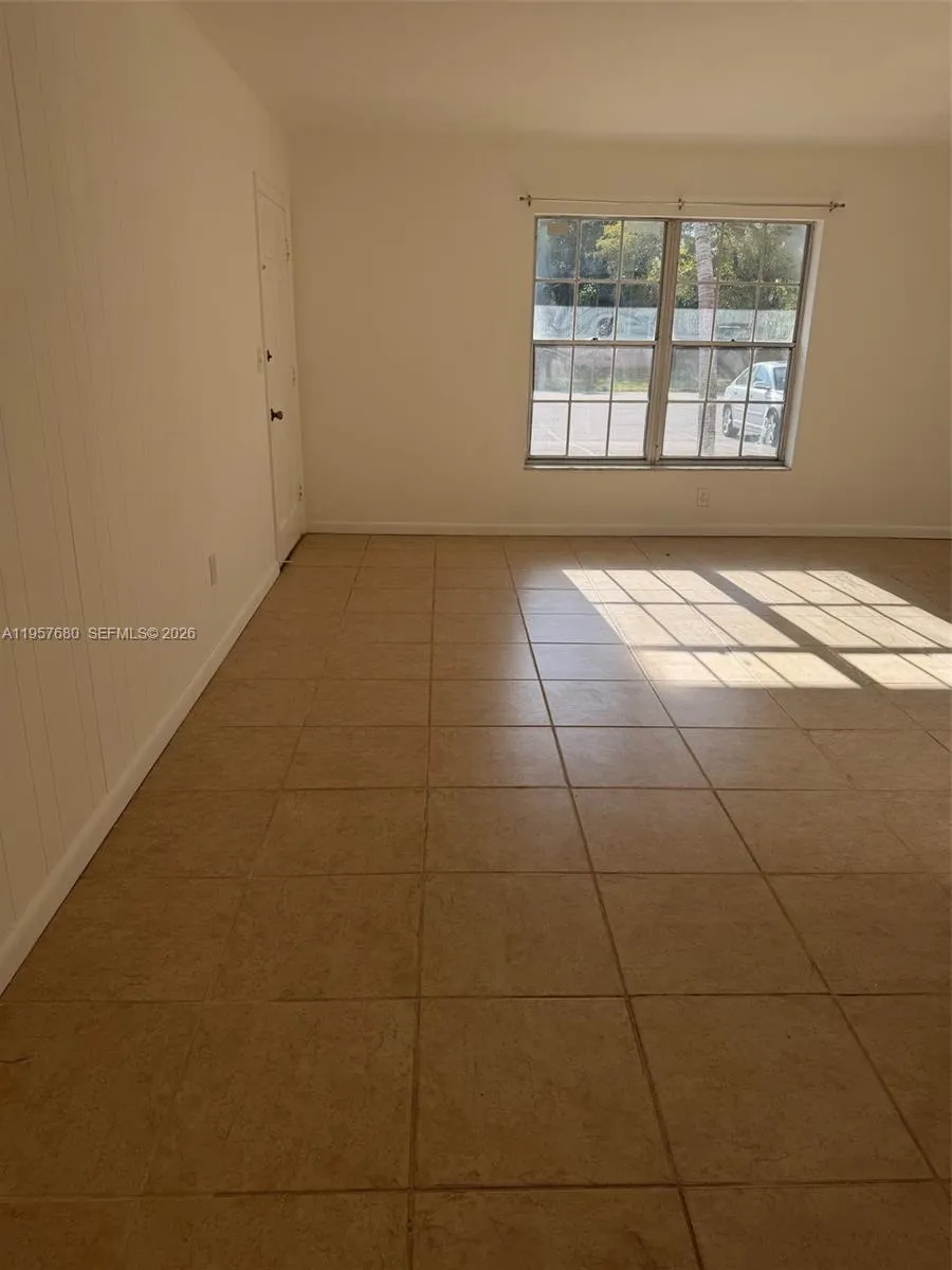7851 Dunham Blvd 5, Miami, Florida 33138, Miami, Florida 33138, 1 Bedroom Bedrooms, ,1 BathroomBathrooms,Residential Lease,For Rent,7851 Dunham Blvd 5, Miami, Florida 33138,A11957680