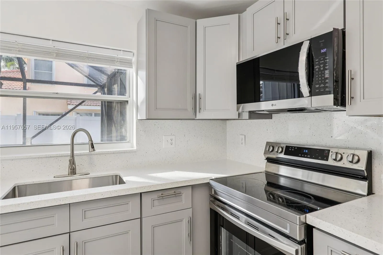 1378 Sw 180th Ave, Pembroke Pines, Florida 33029, Pembroke Pines, Florida 33029, 4 Bedrooms Bedrooms, ,3 BathroomsBathrooms,Residential,For Sale,1378 Sw 180th Ave, Pembroke Pines, Florida 33029,A11957657