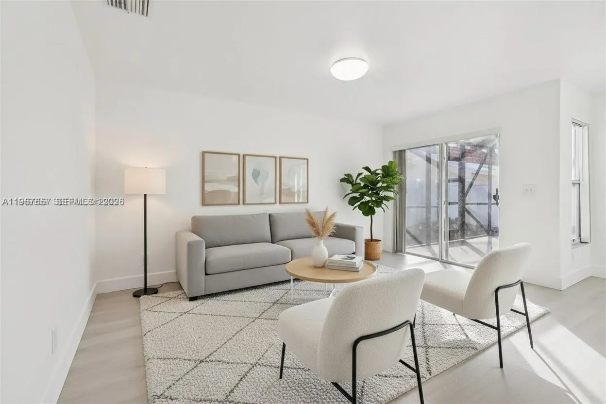 1378 Sw 180th Ave, Pembroke Pines, Florida 33029, Pembroke Pines, Florida 33029, 4 Bedrooms Bedrooms, ,3 BathroomsBathrooms,Residential,For Sale,1378 Sw 180th Ave, Pembroke Pines, Florida 33029,A11957657