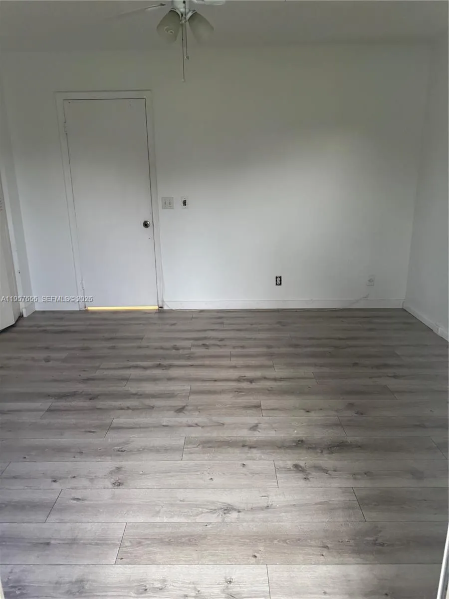 200 Sw 132nd Way 207l, Pembroke Pines, Florida 330, Pembroke Pines, Florida 33027, 1 Bedroom Bedrooms, ,1 BathroomBathrooms,Residential,For Sale,200 Sw 132nd Way 207l, Pembroke Pines, Florida 330,A11957656