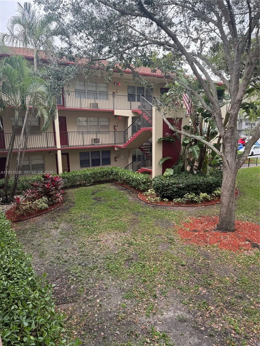 200 Sw 132nd Way 207l, Pembroke Pines, Florida 330, Pembroke Pines, Florida 33027, 1 Bedroom Bedrooms, ,1 BathroomBathrooms,Residential,For Sale,200 Sw 132nd Way 207l, Pembroke Pines, Florida 330,A11957656
