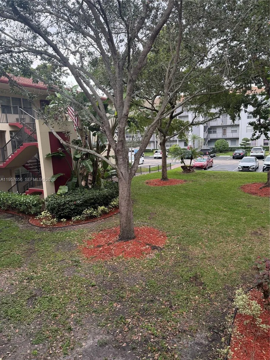 200 Sw 132nd Way 207l, Pembroke Pines, Florida 330, Pembroke Pines, Florida 33027, 1 Bedroom Bedrooms, ,1 BathroomBathrooms,Residential,For Sale,200 Sw 132nd Way 207l, Pembroke Pines, Florida 330,A11957656