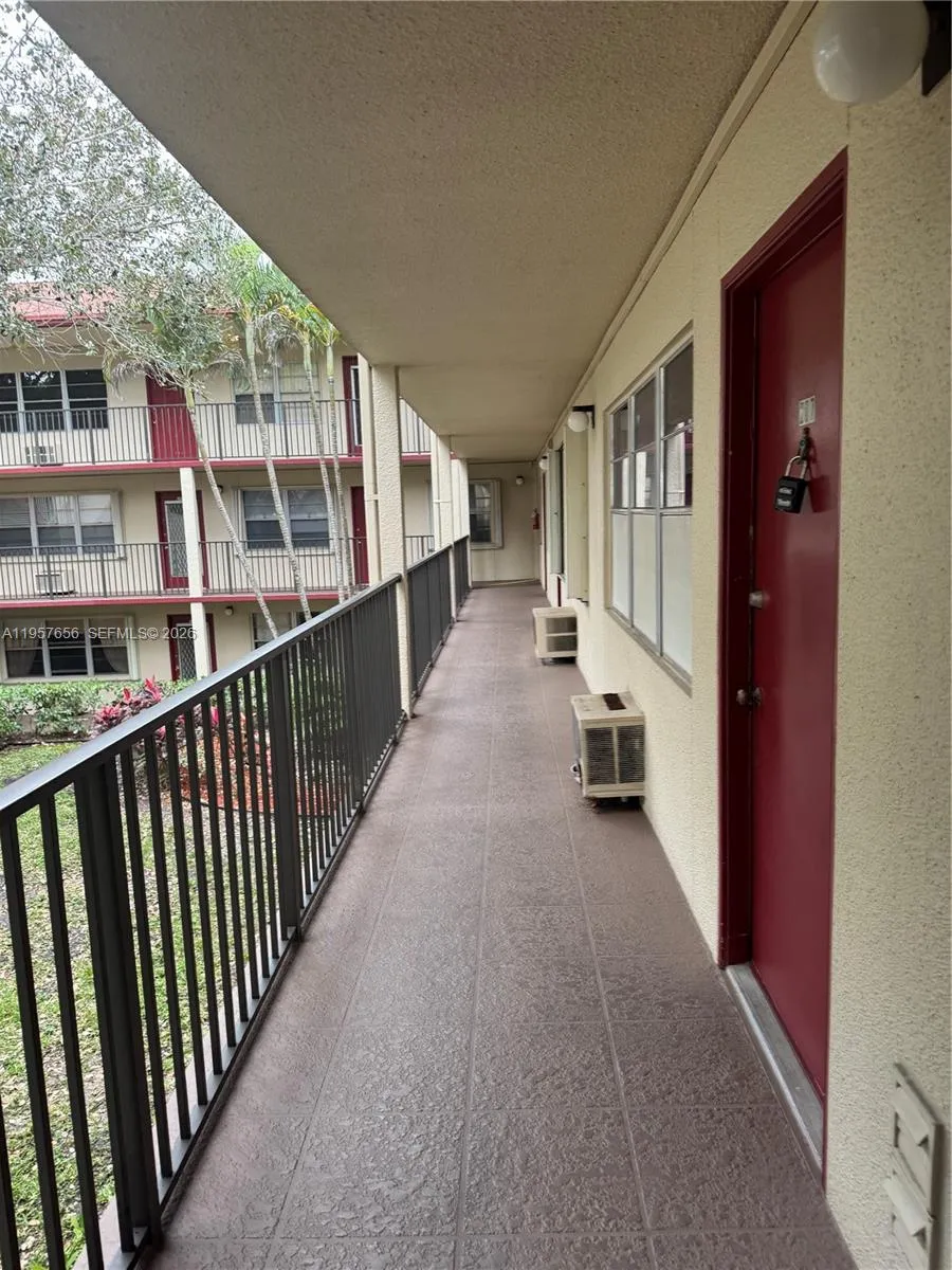 200 Sw 132nd Way 207l, Pembroke Pines, Florida 330, Pembroke Pines, Florida 33027, 1 Bedroom Bedrooms, ,1 BathroomBathrooms,Residential,For Sale,200 Sw 132nd Way 207l, Pembroke Pines, Florida 330,A11957656