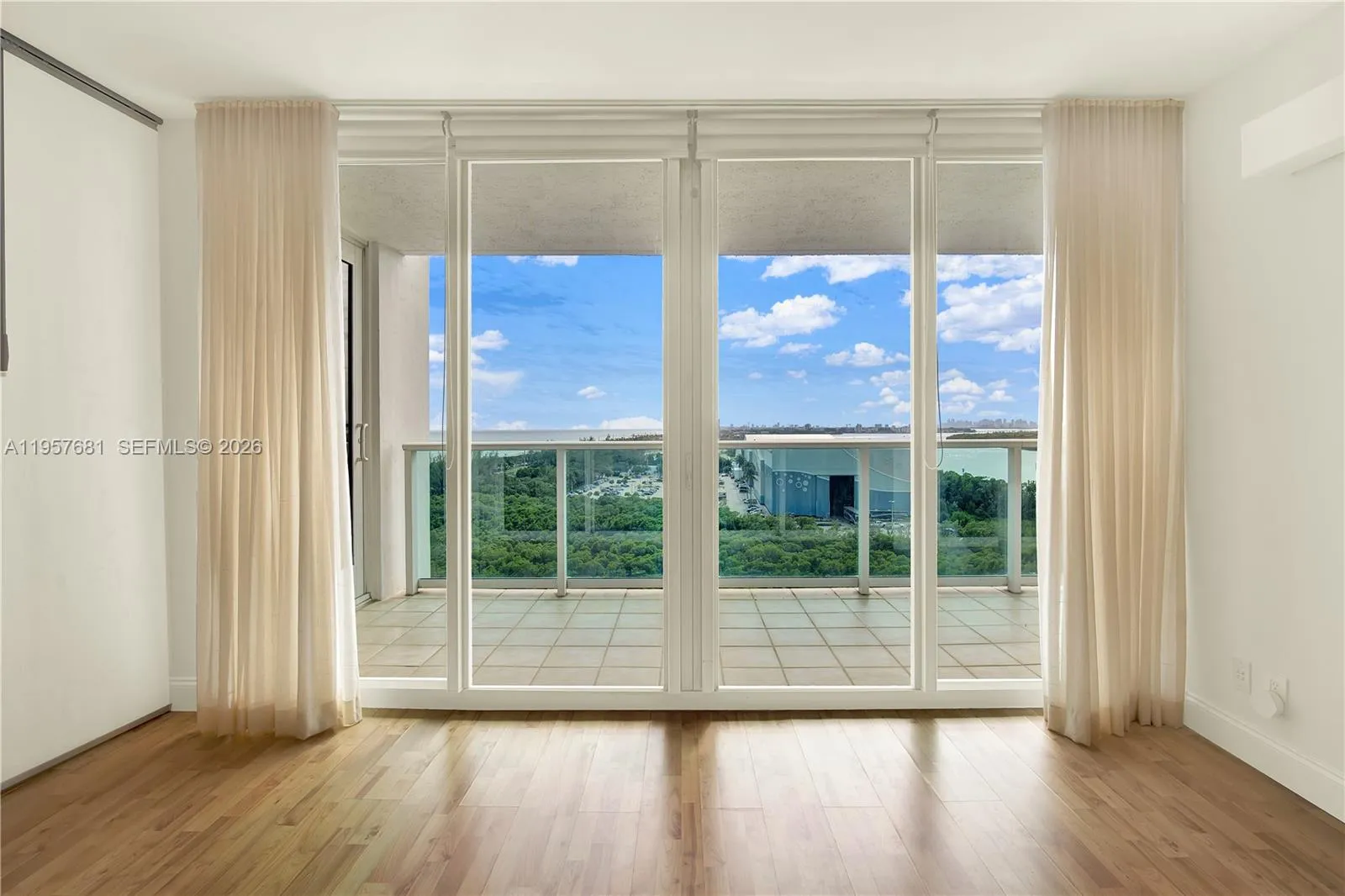 100 S Bayview Dr 1222, Sunny Isles Beach, Florida, Sunny Isles Beach, Florida 33160, 2 Bedrooms Bedrooms, ,2 BathroomsBathrooms,Residential,For Sale,100 S Bayview Dr 1222, Sunny Isles Beach, Florida ,A11957681