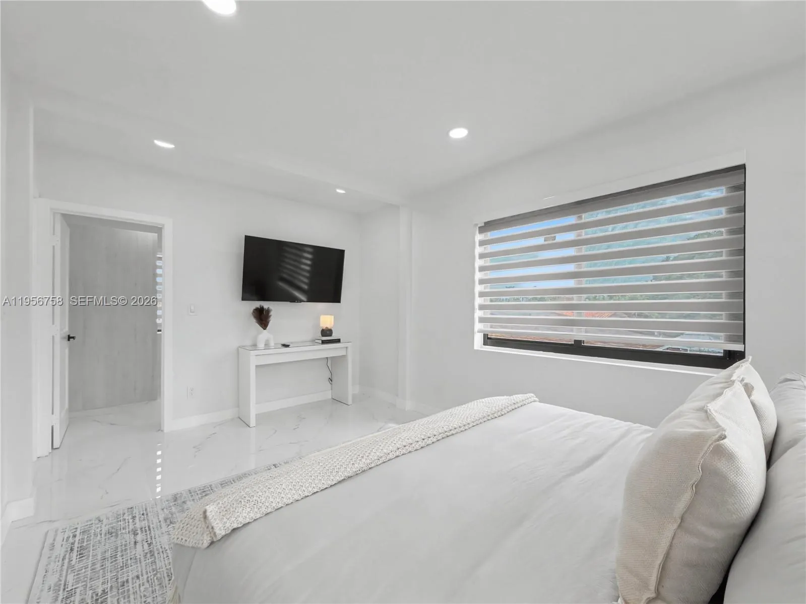 2490 Sw 17th St, Miami, Florida 33145, Miami, Florida 33145, ,Residential Income,For Sale,2490 Sw 17th St, Miami, Florida 33145,A11956758