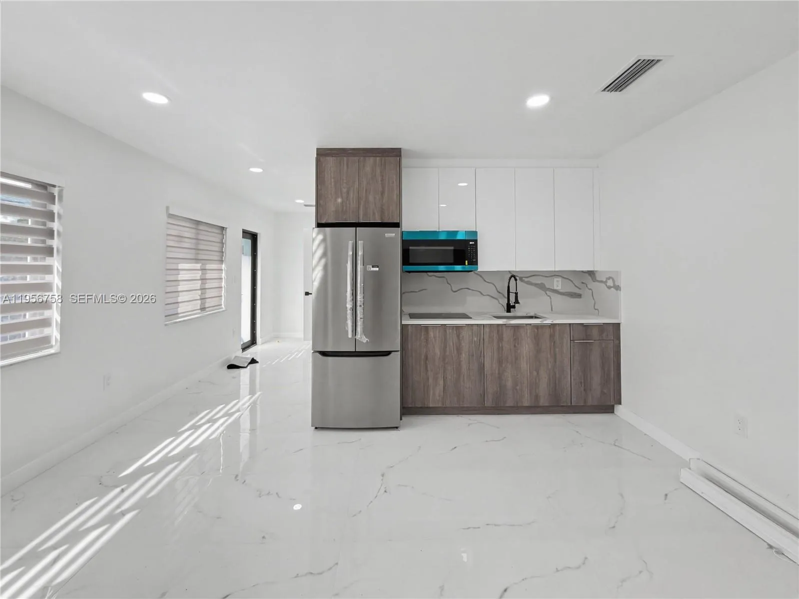 2490 Sw 17th St, Miami, Florida 33145, Miami, Florida 33145, ,Residential Income,For Sale,2490 Sw 17th St, Miami, Florida 33145,A11956758