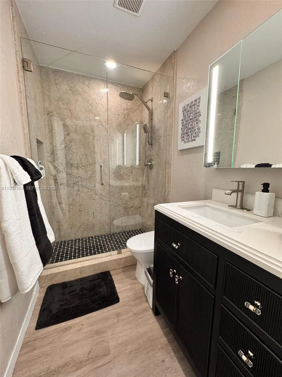 1423 Holly Heights Dr 19, Fort Lauderdale, Florida, Fort Lauderdale, Florida 33304, 2 Bedrooms Bedrooms, ,1 BathroomBathrooms,Residential,For Sale,1423 Holly Heights Dr 19, Fort Lauderdale, Florida,A11957554