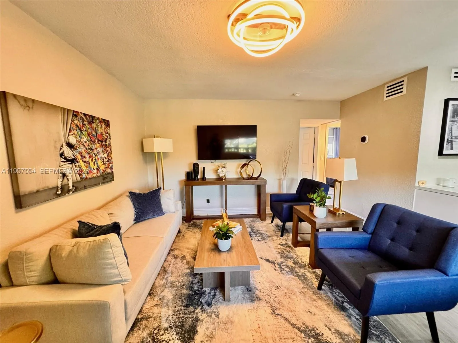 1423 Holly Heights Dr 19, Fort Lauderdale, Florida, Fort Lauderdale, Florida 33304, 2 Bedrooms Bedrooms, ,1 BathroomBathrooms,Residential,For Sale,1423 Holly Heights Dr 19, Fort Lauderdale, Florida,A11957554