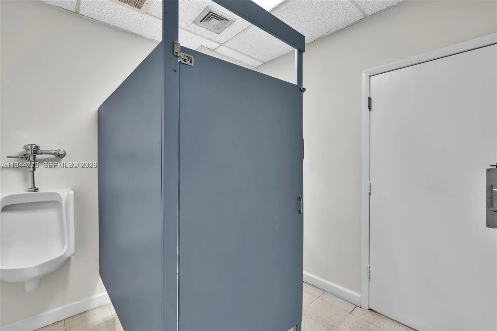 2021 Coolidge St 104, Hollywood, Florida 33020, Hollywood, Florida 33020, ,Commercial Lease,For Rent,2021 Coolidge St 104, Hollywood, Florida 33020,A11944275