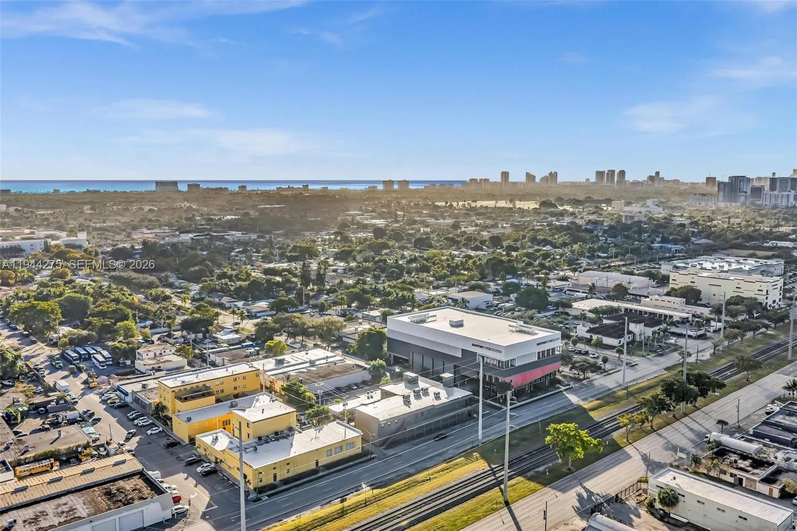 2021 Coolidge St 104, Hollywood, Florida 33020, Hollywood, Florida 33020, ,Commercial Lease,For Rent,2021 Coolidge St 104, Hollywood, Florida 33020,A11944275