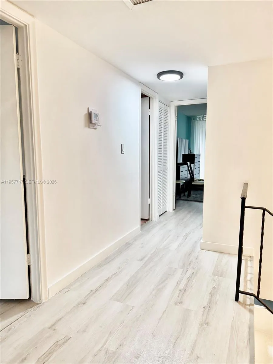 2203 Ne 7th St 14, Hallandale Beach, Florida 33009, Hallandale Beach, Florida 33009, 3 Bedrooms Bedrooms, ,2 BathroomsBathrooms,Residential,For Sale,2203 Ne 7th St 14, Hallandale Beach, Florida 33009,A11957747