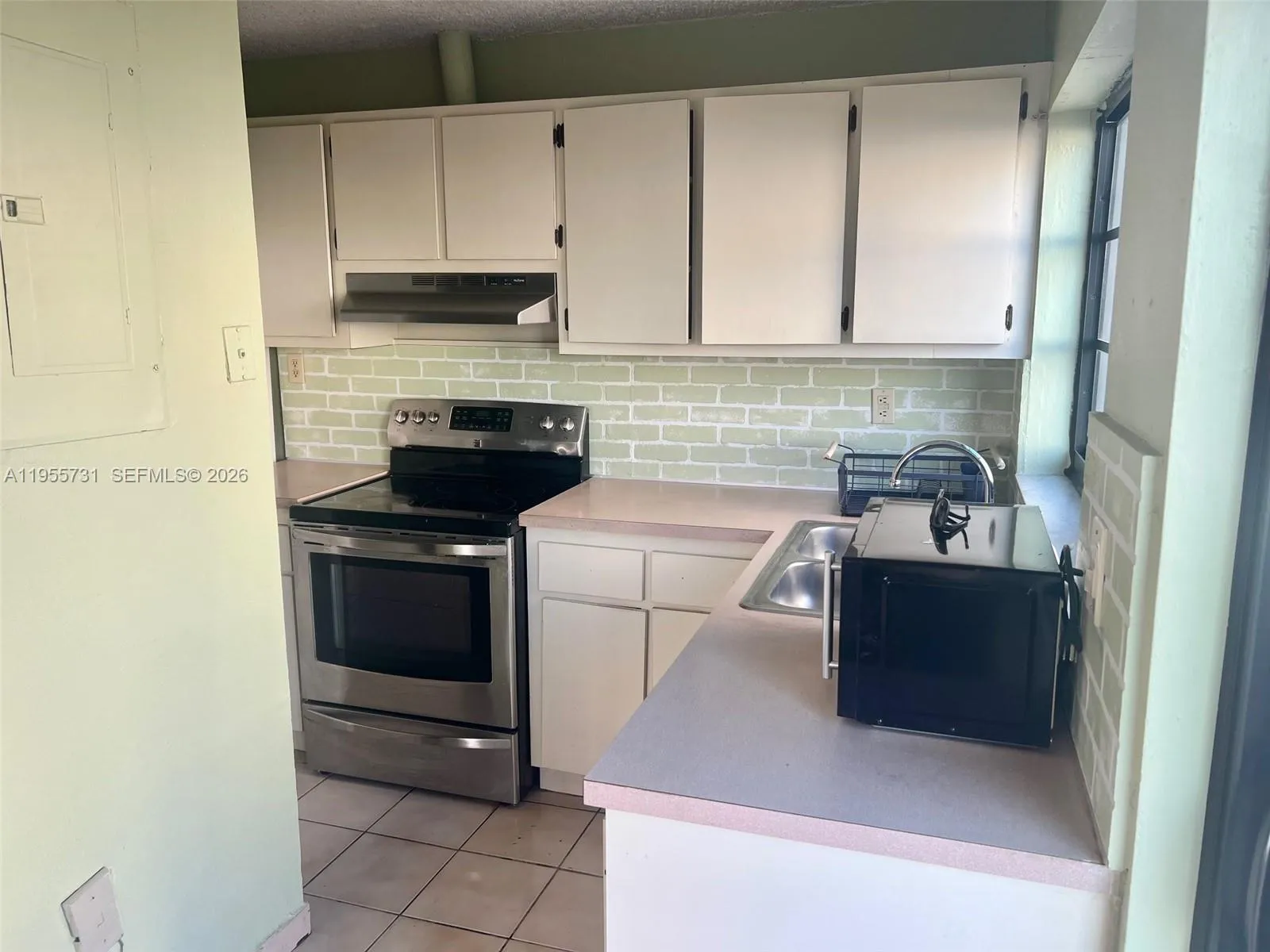 1465 Sw 122nd Ave 1-19, Miami, Florida 33184, Miami, Florida 33184, 3 Bedrooms Bedrooms, ,2 BathroomsBathrooms,Residential,For Sale,1465 Sw 122nd Ave 1-19, Miami, Florida 33184,A11955731