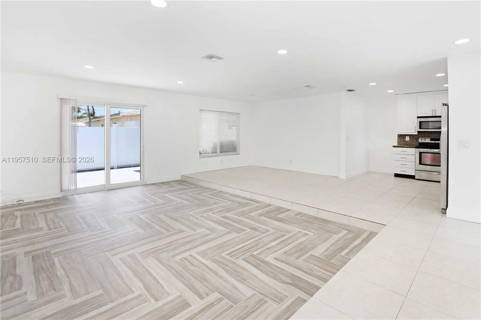 1110 S 14th Ave, Hollywood, Florida 33020, Hollywood, Florida 33020, 5 Bedrooms Bedrooms, ,3 BathroomsBathrooms,Residential,For Sale,1110 S 14th Ave, Hollywood, Florida 33020,A11957510